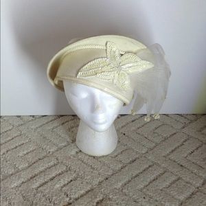 Church/Tea Hat White White with Sequins Trim